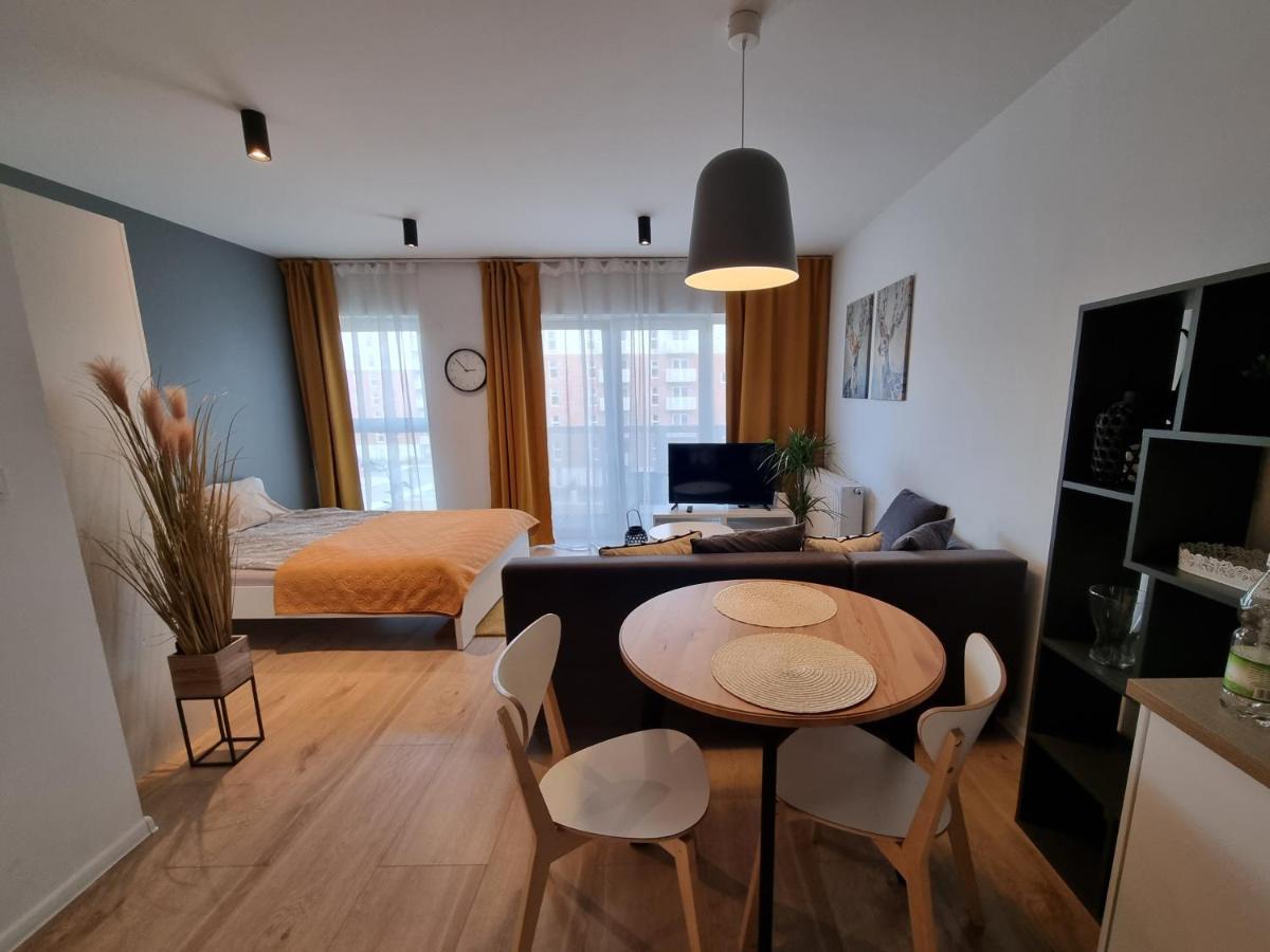 Apple Apartments - Wroblewskiego Prywatne Miejsce Parkingowe Łódź Eksteriør bilde